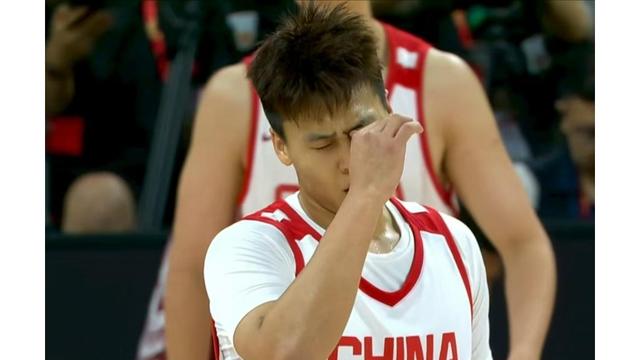 胡金秋14分赵睿11+3+3中国男篮轻取委内瑞拉(浙江男篮胡金秋身高)