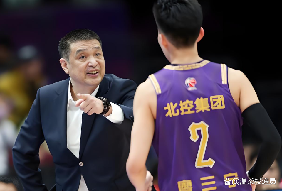 曝张庆鹏接替闵鹿蕾出任北控主帅休赛期将有球员变动的简单介绍