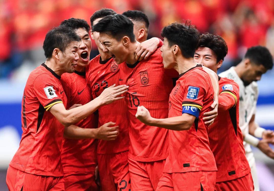 国足东亚杯23人预测：年轻球员为主，多位置是新人，王的简单介绍
